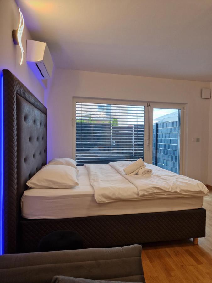 Bed & Breakfast Rezidenca Pipanova Любляна Экстерьер фото